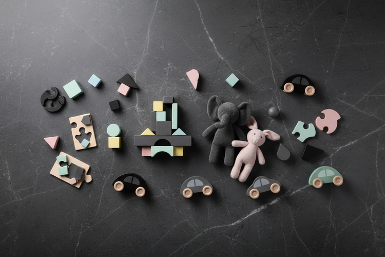 Kids & Toys