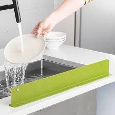 Silicone Sink Water Splash Guard With Suction for Kitchen & Bathroom Faucets